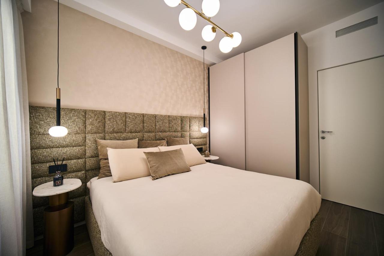 Luxury & Central Apartment Milan Exterior photo